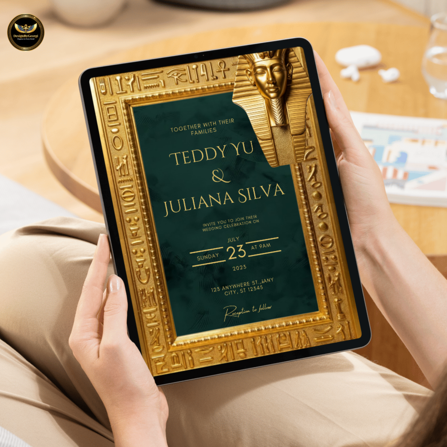 Emerald Velvet Egyptian Wedding Invitation – Gold Hieroglyphic Frame & Tutankhamun Mask
